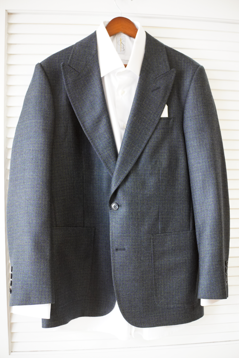 Navy & Hunter Houndstooth Peak Lapel Sport Coat